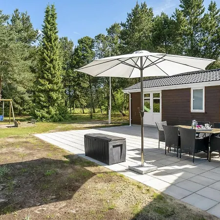 Coco - 200m From The Sea In Ne Jutland By Interhome