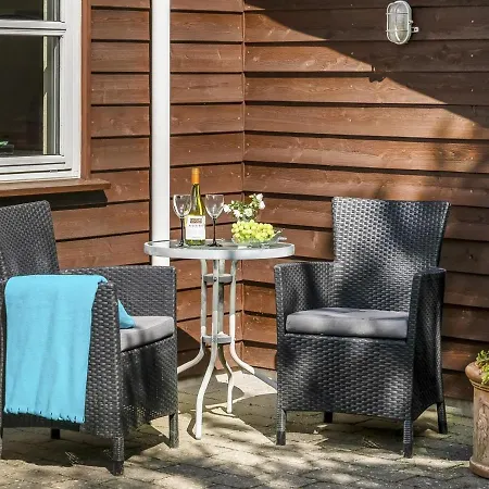 Holiday home Coco - 200m From The Sea In Ne Jutland By Interhome *